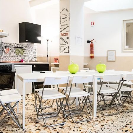 La Mela Di Roma Apartment Exteriör bild